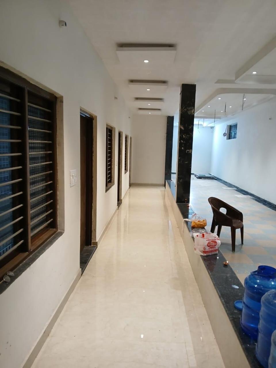 Hotel Jaipur In, Jatipura Parikrama Marg Near Mukharvind Temple Govardhan 외부 사진